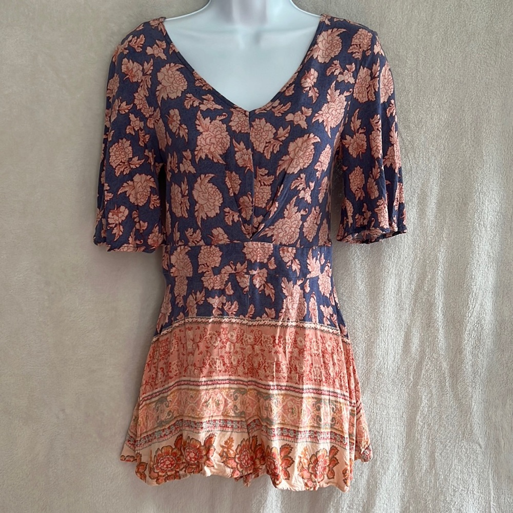 Xhilaration woman’s romper. Size Small